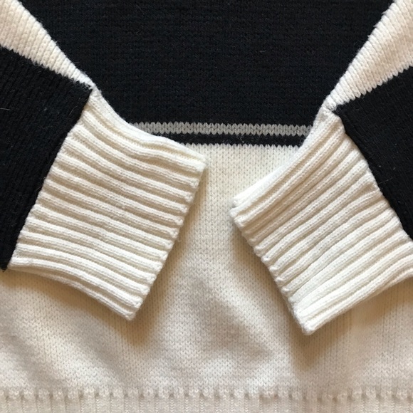 NFL Raiders Pro Line Cliff Engle Sweater USA Made - Picture 4 of 5